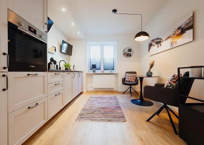 Stylish 2 App In Trendy District Of Hamburg