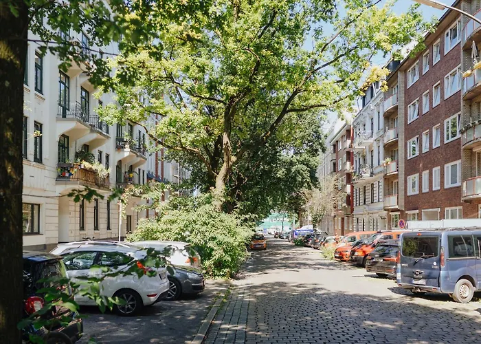 Apartment Stylish 2 App In Trendy District Of *